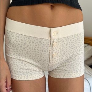 NWT brandy melville boy short floral underwear